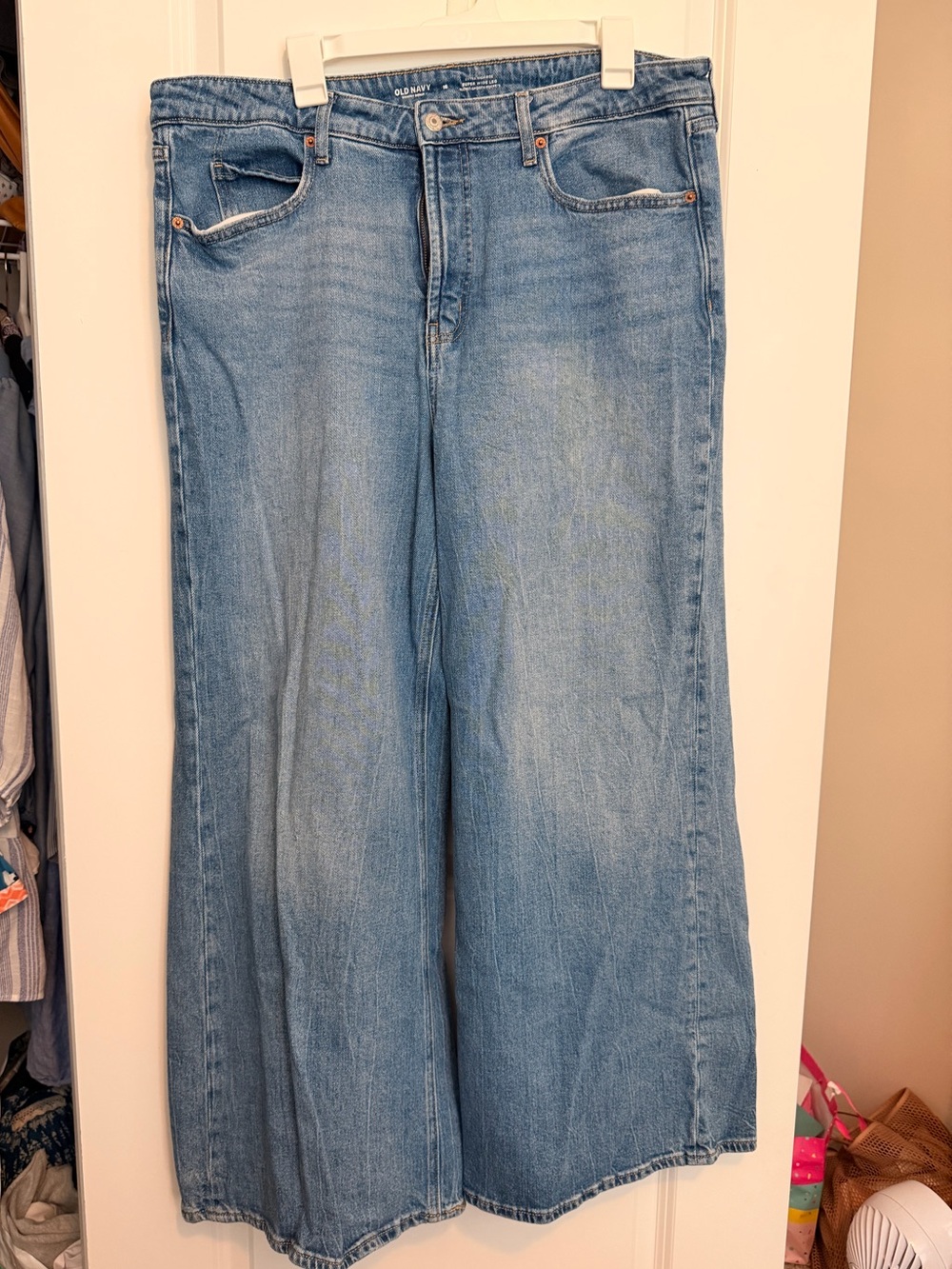 Old Navy Light Blue Wide-Leg Jeans